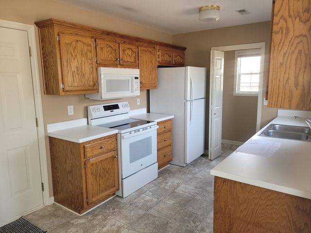 913 Avery Green Ct, Old Hickory, TN 37138