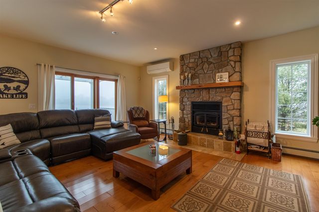 161 Johns River Drive, Derby, VT 05829