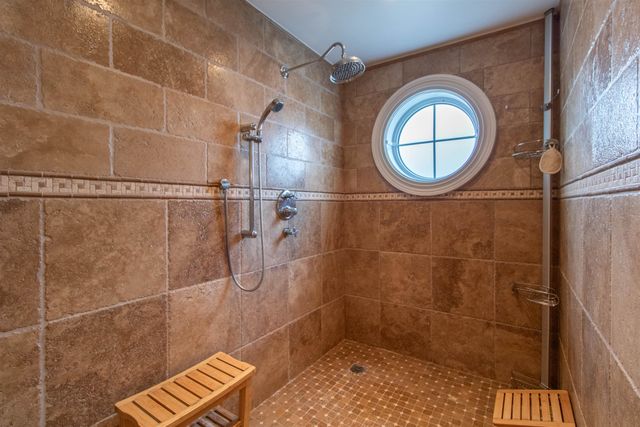 161 Johns River Drive, Derby, VT 05829