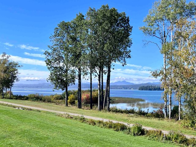 161 Johns River Drive, Derby, VT 05829