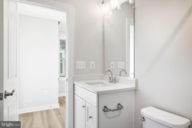 1011 VENIFENA TER SE, Leesburg, VA 20175