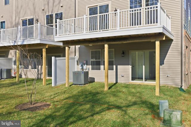 1011 VENIFENA TER SE, Leesburg, VA 20175