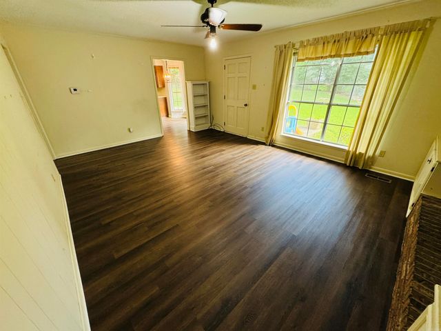 1701 War Eagle Drive, North Little Rock, AR 72116