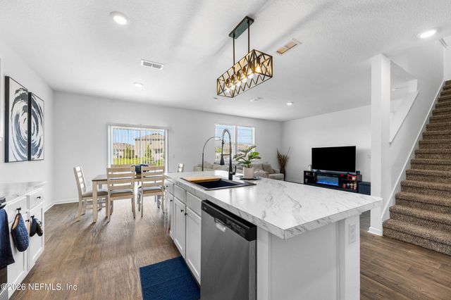 2805 OAK STREAM Drive, Green Cove Springs, FL 32043