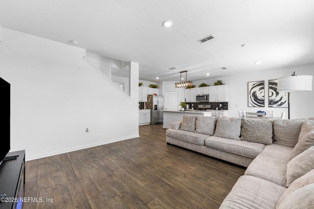 2805 OAK STREAM Drive, Green Cove Springs, FL 32043