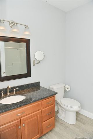 17 Brookview Circle 17, Bristol, CT 06010