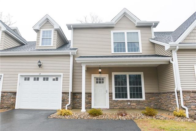 17 Brookview Circle 17, Bristol, CT 06010