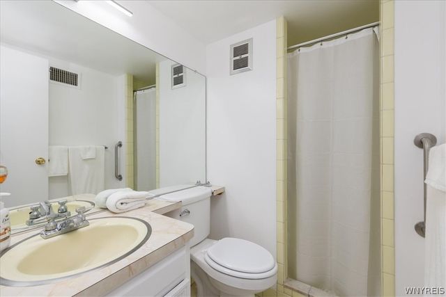 4547 Chestnut Ridge Road 114B, Amherst, NY 14228