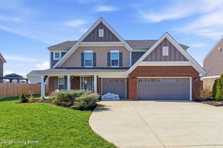 405 Mallard Lake Blvd, Shepherdsville, KY 40165