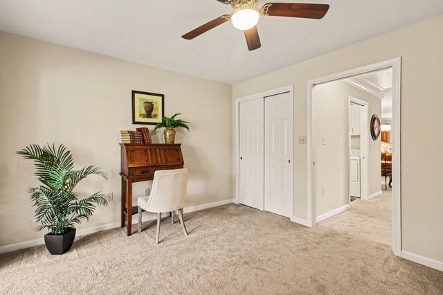 12 LUDWIG LN, Pottstown, PA 19464