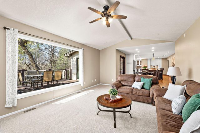 1110 105th Street W, Inver Grove Heights, MN 55077