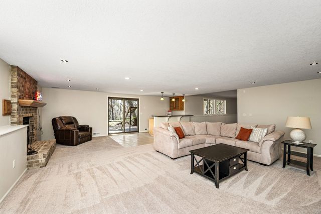 1110 105th Street W, Inver Grove Heights, MN 55077