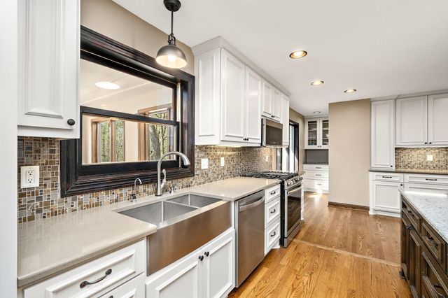 1110 105th Street W, Inver Grove Heights, MN 55077