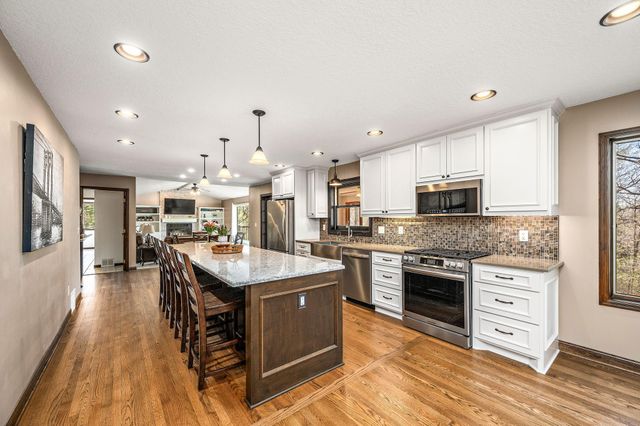 1110 105th Street W, Inver Grove Heights, MN 55077