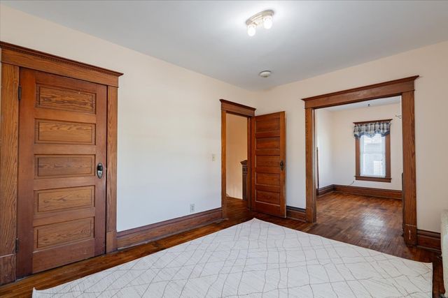 709 N Center Street, Clinton, IL 61727