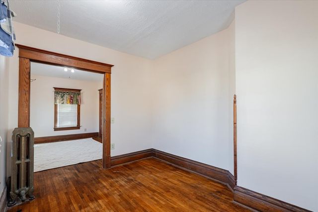 709 N Center Street, Clinton, IL 61727