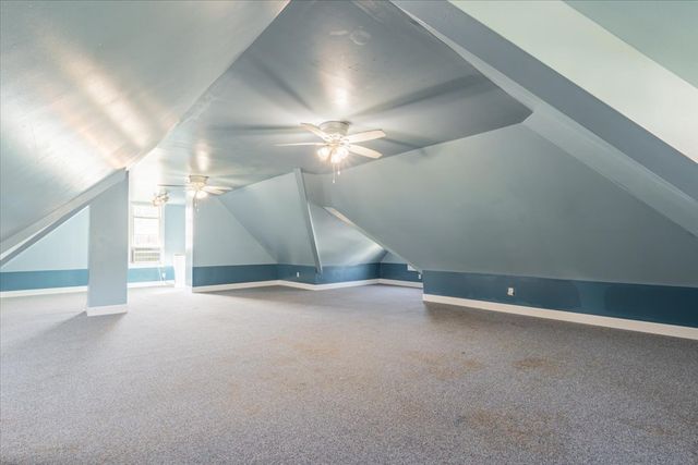 709 N Center Street, Clinton, IL 61727