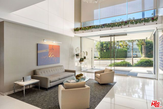 838 N Doheny Drive 906, West Hollywood, CA 90069