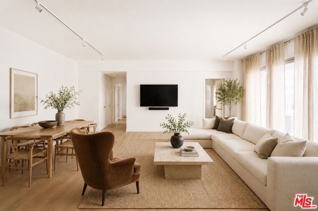 838 N Doheny Drive 906, West Hollywood, CA 90069