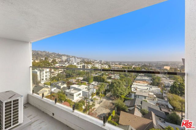 838 N Doheny Drive 906, West Hollywood, CA 90069