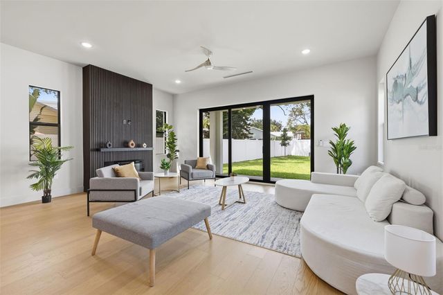 2301 N RIDGEWOOD AVENUE, Tampa, FL 33602