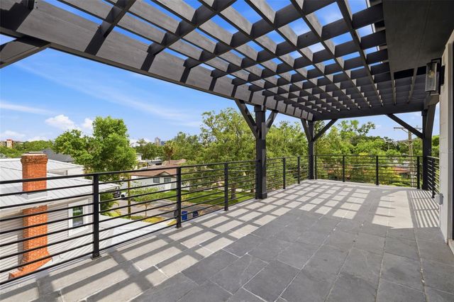 2301 N RIDGEWOOD AVENUE, Tampa, FL 33602