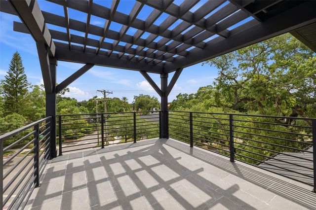 2301 N RIDGEWOOD AVENUE, Tampa, FL 33602