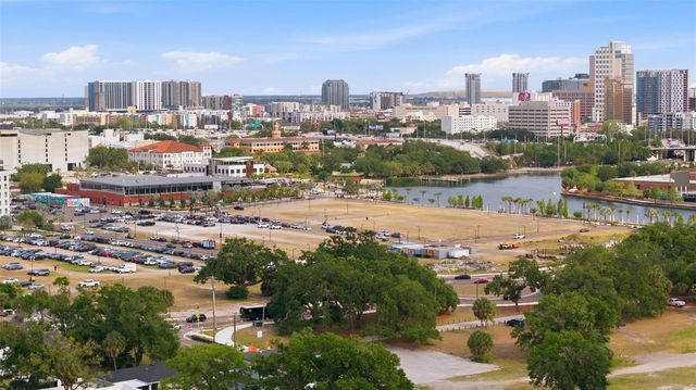 2301 N RIDGEWOOD AVENUE, Tampa, FL 33602