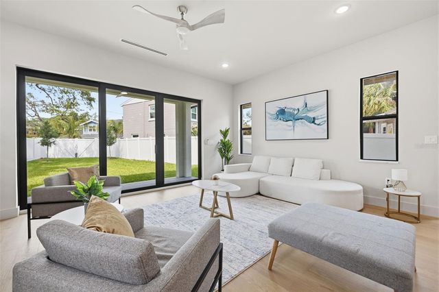 2301 N RIDGEWOOD AVENUE, Tampa, FL 33602