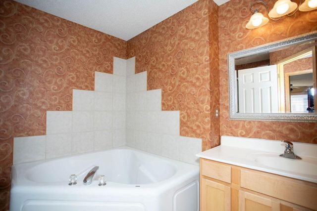 2310 Eagle Trace Lane, Woodbury, MN 55129