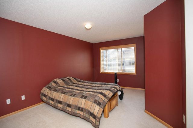 2310 Eagle Trace Lane, Woodbury, MN 55129