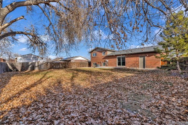 5545 Elkhart Street, Denver, CO 80239