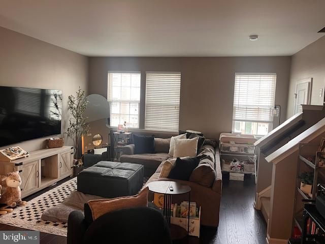 107 WINTERBERRY WAY, Woodbury, NJ 08096