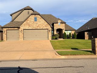 8104 N 77th East Avenue, Owasso, OK 74055