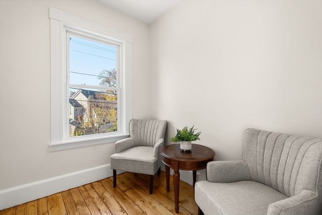 18 Balcomb St B, Salem, MA 01970