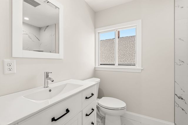 18 Balcomb St B, Salem, MA 01970