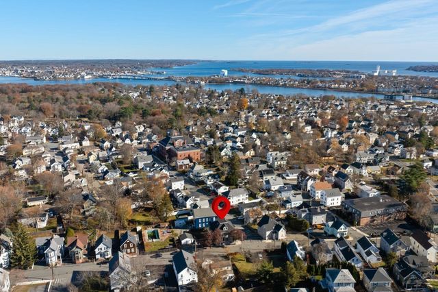 18 Balcomb St B, Salem, MA 01970