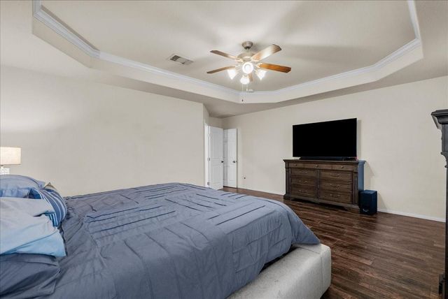 4322 Evergreen Drive, Friendswood, TX 77546