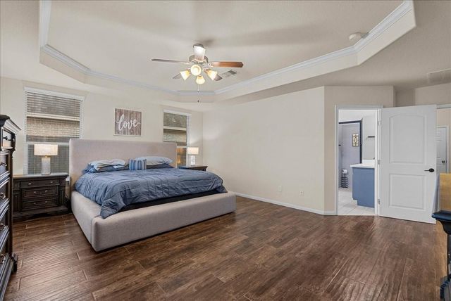 4322 Evergreen Drive, Friendswood, TX 77546