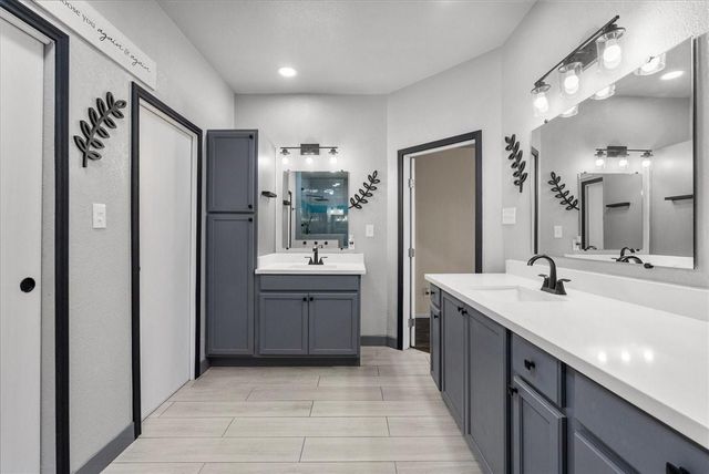 4322 Evergreen Drive, Friendswood, TX 77546