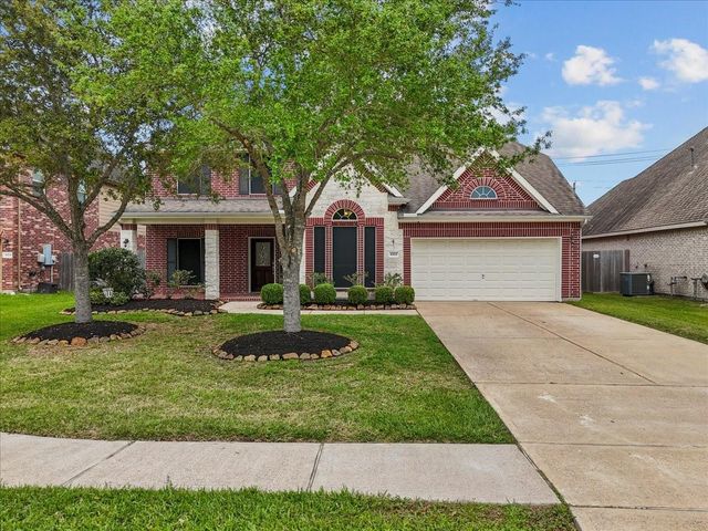 4322 Evergreen Drive, Friendswood, TX 77546