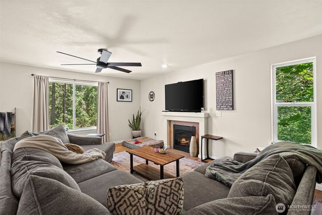 18102 Big Fir Court SE, Yelm, WA 98597