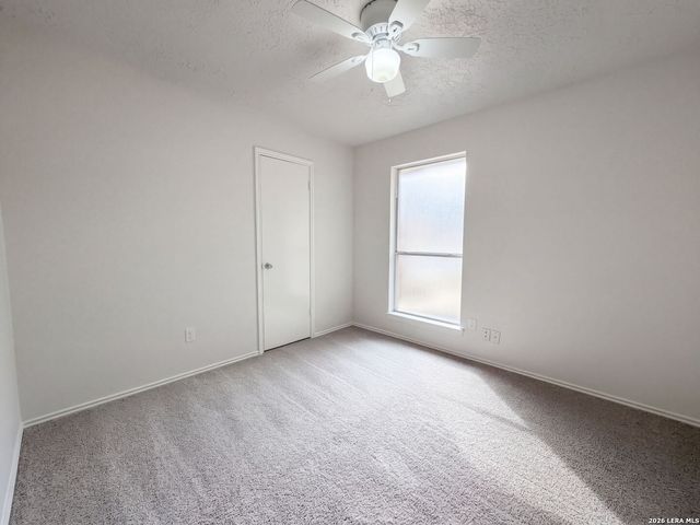6315 WELLES FAWN CIR, San Antonio, TX 78240