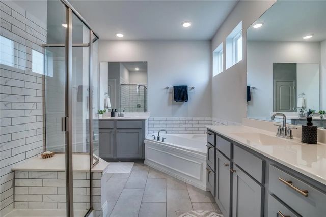 8221 Hampton Drive, Rowlett, TX 75089