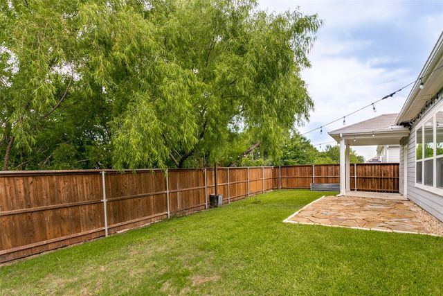 8221 Hampton Drive, Rowlett, TX 75089