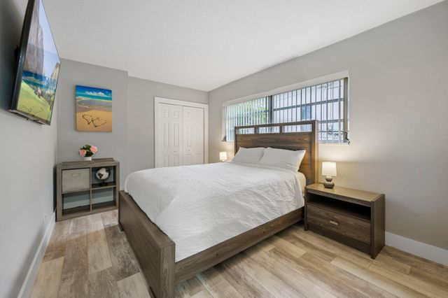 1336 Funston Street, Hollywood, FL 33019