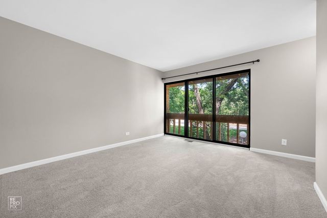 5945 Meadow Drive, Lisle, IL 60532