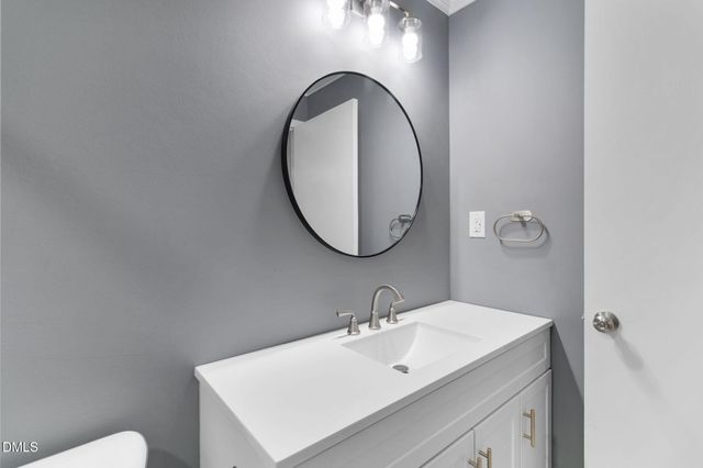 513 Maxine Street, Fayetteville, NC 28303