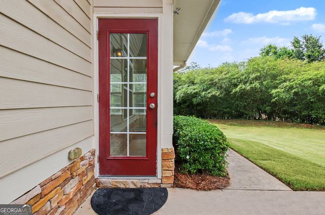 31 Thomaston Street, Newnan, GA 30263