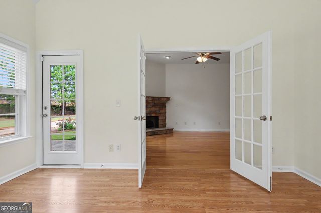 31 Thomaston Street, Newnan, GA 30263